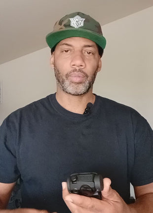 The video shows how to use red dot sight