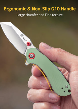 CVLIFE locks the blade featuring large chamfer and fine texture in jade green
